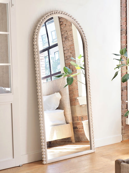 Aniston Mirror